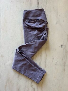 Women's Lavender Ruched High-Waist Leggings